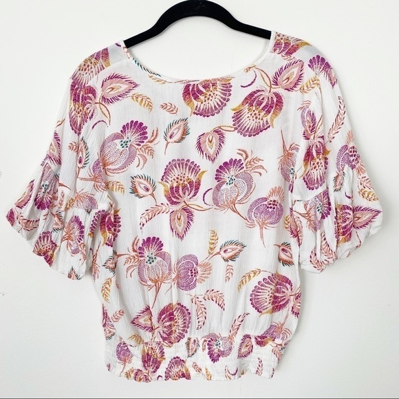 LOVE & PIECE Tropical Floral Smocked Crop Top Med - Picture 5 of 7